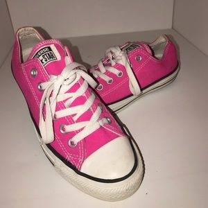 Converse Hot Pink Classic SIZE 7